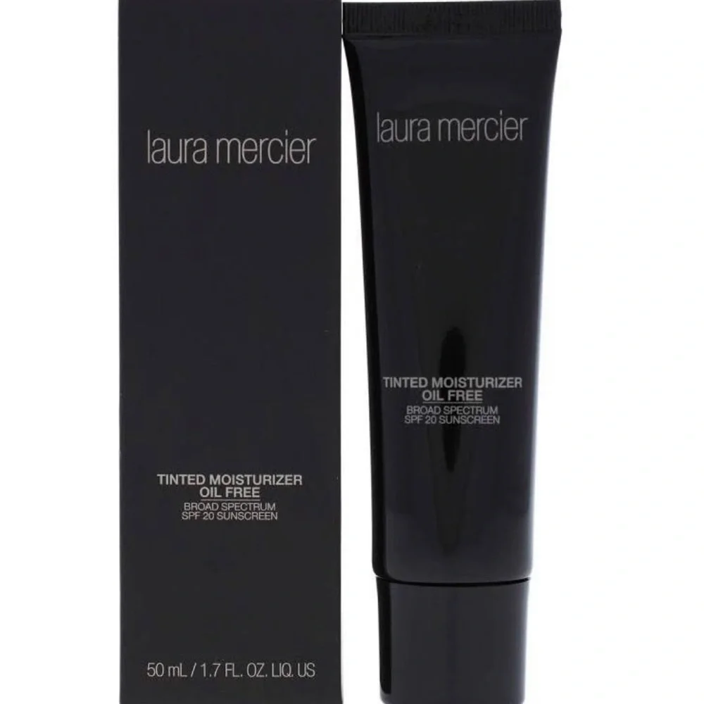 Laura Mercier Oil Free Tinted Moisturizer Tan NWT